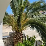Luxury Sycamore 4* דירה