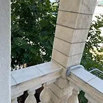 Luxury Sycamore 4* דירה *