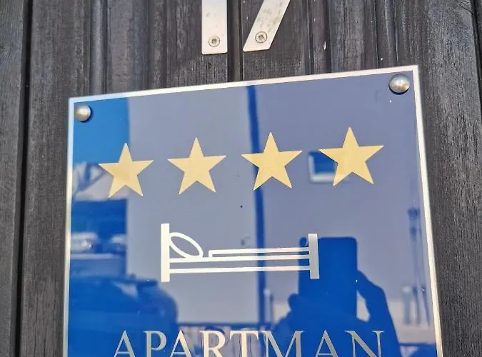 Luxury Sycamore 4* Apartman *