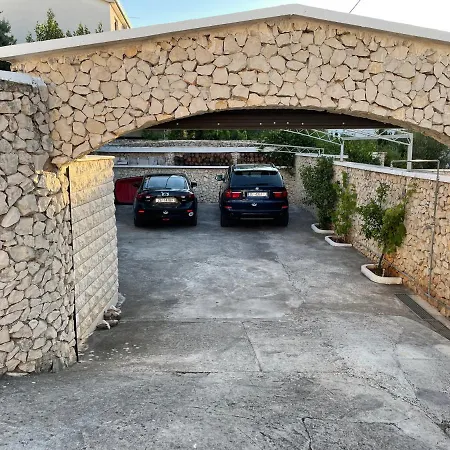 Apartment Luxury Sycamore 4* Trogir