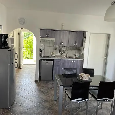 Luxury Sycamore 4* Trogir
