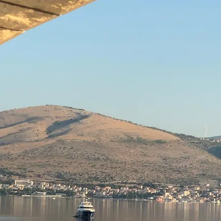 Luxury Sycamore 4* Trogir