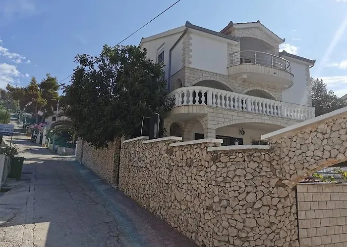 Luxury Sycamore 4* Trogir