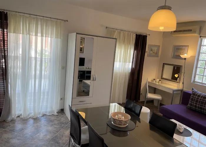Apartment Luxury Sycamore 4*