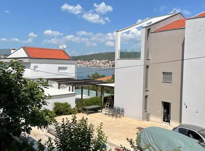 Luxury Sycamore 4* Trogir